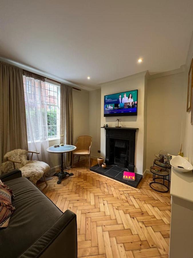 Luxury London English Charm Ngoại thất bức ảnh