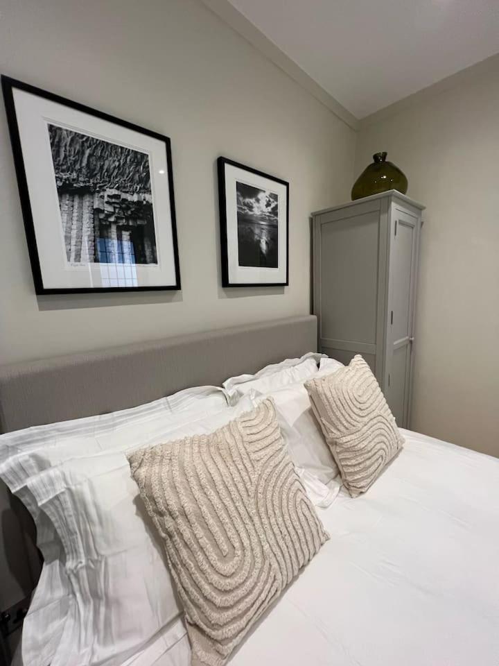 Luxury London English Charm Ngoại thất bức ảnh